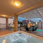 فيلة Salt Bazen,jacuzzy