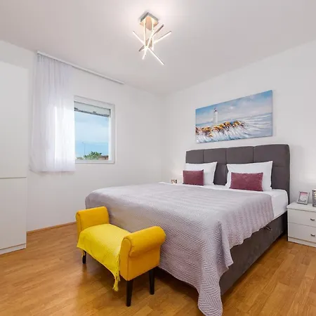 Salt Bazen,jacuzzy 빌라 *