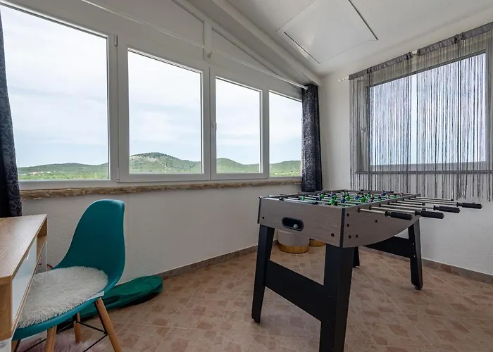 Salt Bazen,jacuzzy Villa Sukošan