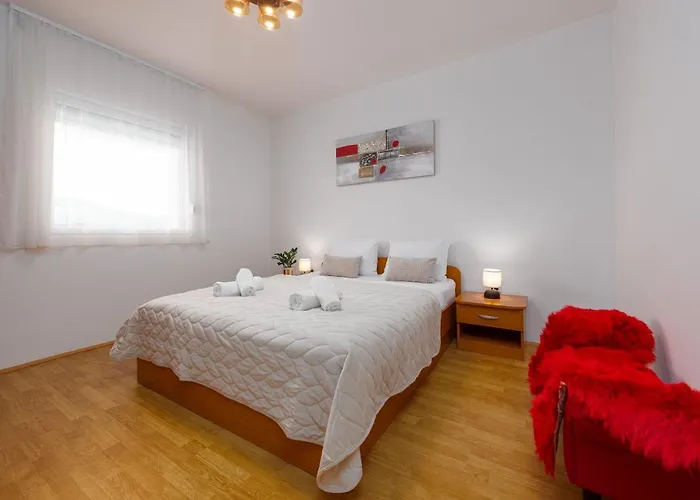 Salt Bazen,jacuzzy * Сукошан